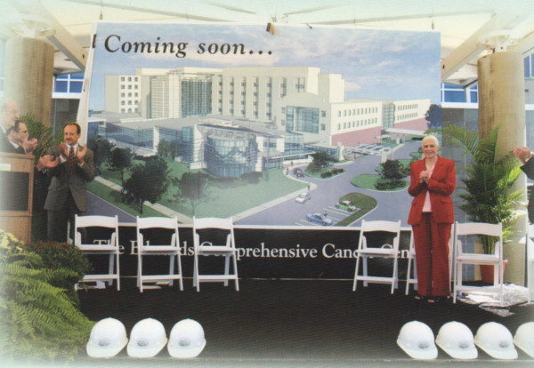 NewCancerCenterAnnounced2003
